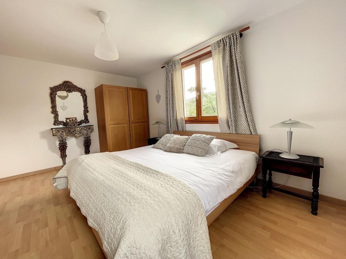 Appartement 2 Chambres Au Coeur Du Vignoble Avec Terrasse Riquewihr Esterno foto